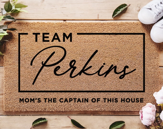 Custom Family Team Doormat - Family Name Doormat - Gifts For Mom - Mom Gift From Daughter - Personalized Door Mat - New Home Gift