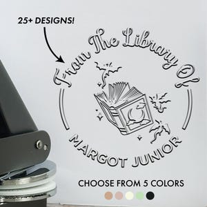 Crea un timbro personalizzato per la tua attività, per il tuo matrimonio o per le tue esigenze notarili. Personalizzalo con il tuo logo o monogramma per un tocco di classe!