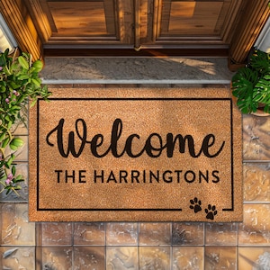 Custom Dog Paw Doormat - Dog Family Gift - Personalized Doormat - Dog Pawparent Gifts - Family Name And Pet Doormat - Dog Owner Gifts