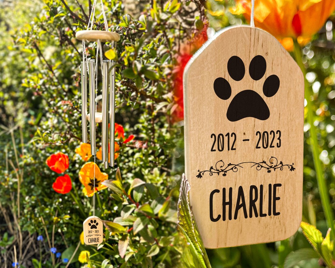 Personalized Wind Chimes Pet Memorial Gift Chime Dog or Cat Paw Custom