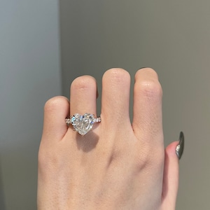 Heart shaped d ring deals