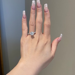 2 karaat briljante ronde Moissanite 6-polige pavé verlovingsring, D VVS1, 10K, 14K, 18K goud, platina