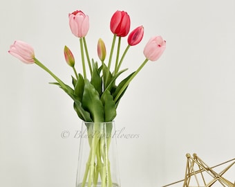 Arrangement de tulipes roses Real Touch : faux fleurs dans un vase en verre
