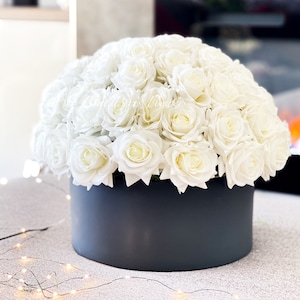 60 Real Touch White Roses in Black Vase, French Country Artificial Flowers Arrangement, Floral Centerpiece, Realistic Faux Floral Home Decor
