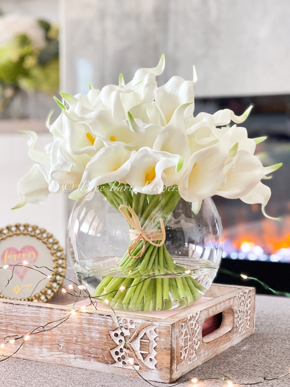 Real Touch Calla Lily Arrangement: Faux Floral Centerpiece in Glass Vase