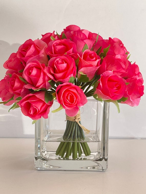 Nuovi fiori artificiali 25 pezzi di rose finte bordeaux dall'aspetto reale  con steli per mazzi