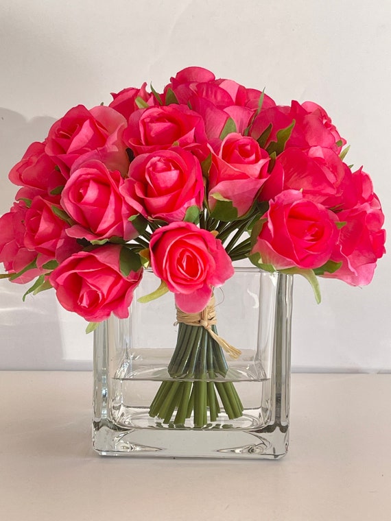 ENOVA FLORAL Composizione Di Rose Artificiali Rosse In Vaso Con Acqua Sintetica - Altezza 38 Cm