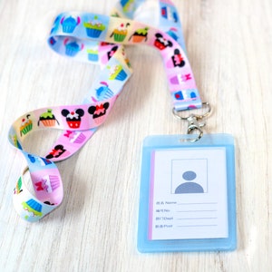 Cupcake Snacks,lanyard,Badge holder,cupcakes,Breakaway lanyard,lanyard,Teacher lanyard,Lanyard for keys Bild 3