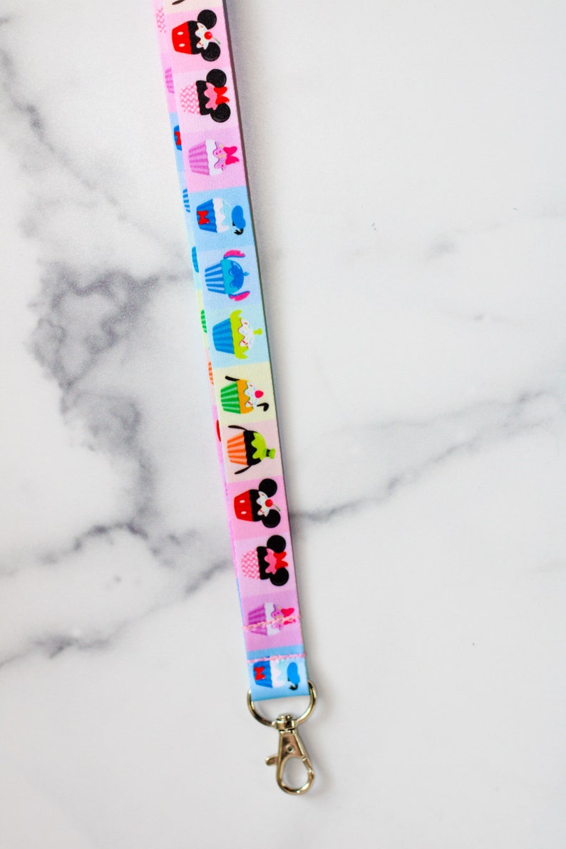 Cupcake Snacks,lanyard,Badge holder,cupcakes,Breakaway lanyard,lanyard,Teacher lanyard,Lanyard for keys image 4