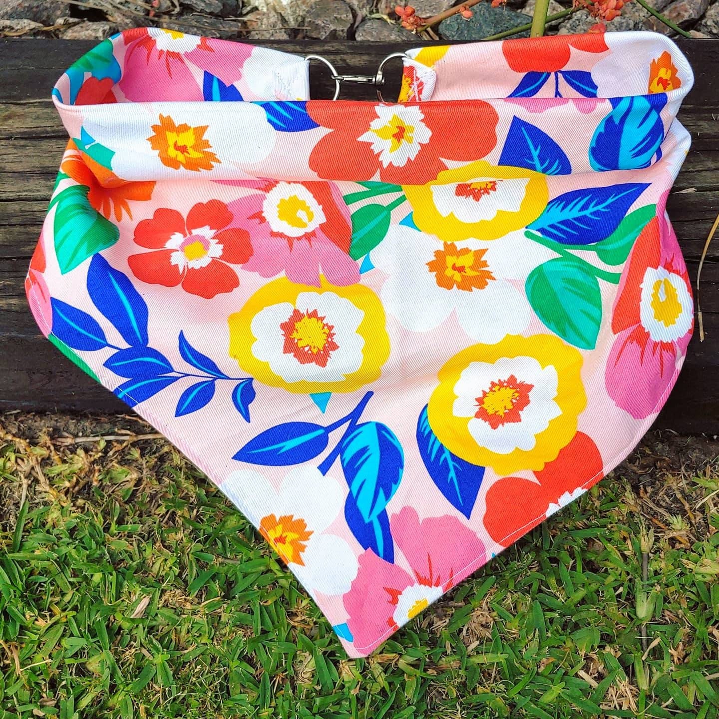 Hawaiian Dog Bandana Clip on dog bandana Hawaii Hawaiian Etsy