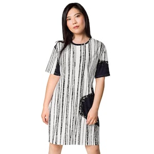 T-shirt dress