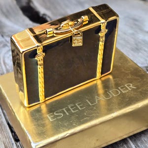 エスティローダー　コンパクト　非売品 エスティローダー コンパクト 非売品 【公式通販】