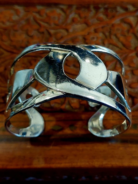 Symmetrical Design Wide Sterling Silver Cuff Brace