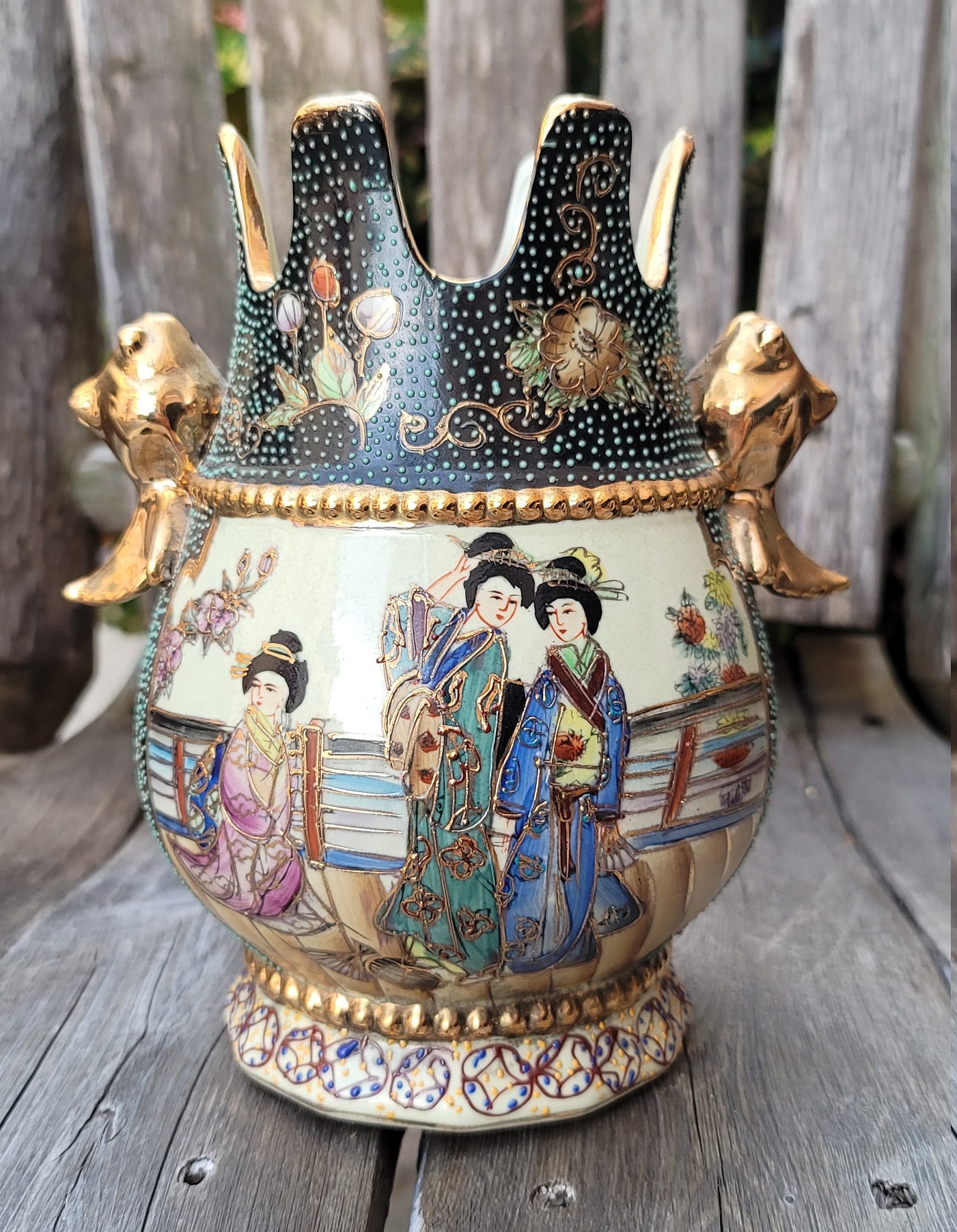 Royal Satsuma Vase for sale Only 2 left at 60