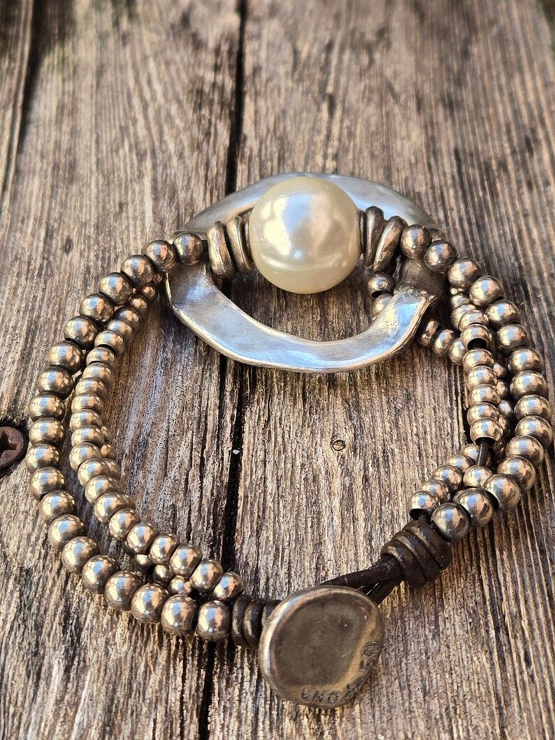 Uno De 50 Damen Silber Ton & Leder Perlen Faux Perlenarmband, 7,5 Zoll Bild 9