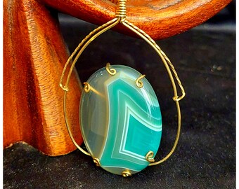 Unique Vintage Gold Wire Wrapped Green Agate Pendant