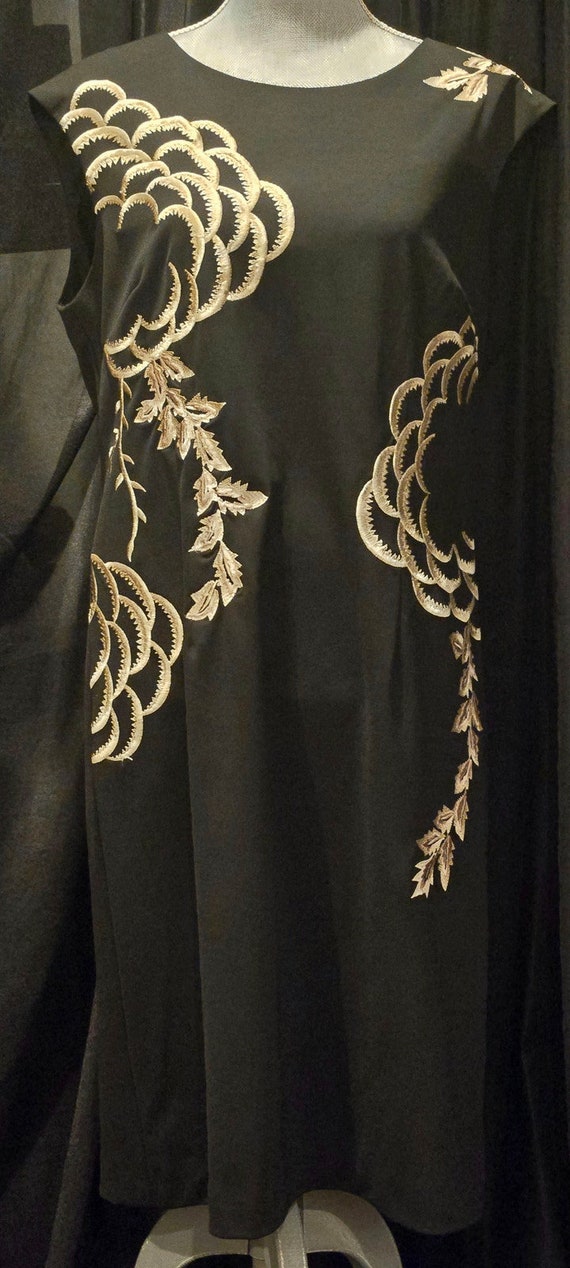 Vintage Lily & Taylor Black and Gold Embroidered D