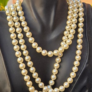 Vintage Pearl Mallorca Necklace Opera Length Hand Knotted, Made in Spain, 59&quot;