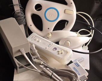 2006 Nintendo Wii Console and Accessories, Tested, Model RVL-001