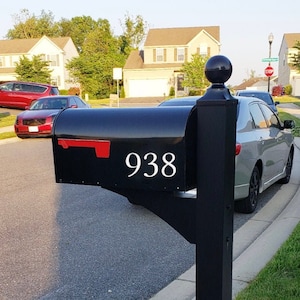 Make a mailbox decal with reflective vinyl from teckwrap 