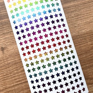 Hoja de pegatinas holográficas de estrellas arcoíris de 1/4 de pulgada y 6 mm / Pegatinas pequeñas / Estrellas diminutas / Pegatinas holográficas / Planificador / Calendario / Vinilo / Mini