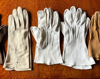 Lot of 5 Pairs Vintage 1950’s Cloth Gloves