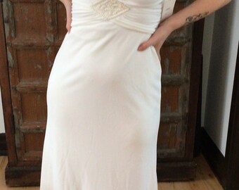 simple wedding dresses canada