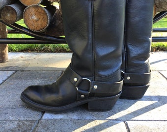 harness boots canada
