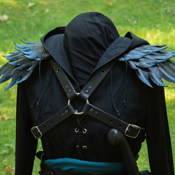 Triple Leather Feathers Pauldrons // Hugin and Munin Larp Leather Armor Spaulder