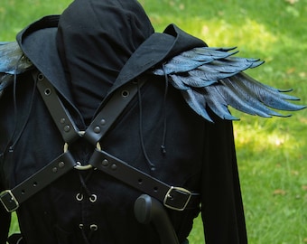 Leather Feather Pauldrons, LARP Armor Bird Raven Spaulder Shoulder Armor