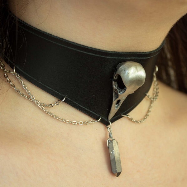 Raven's Choker, Black leather thick choker with chains with crystal with gem, gothic, goth, emo, witch, punk