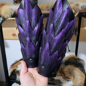 Small Leather Feather Pauldrons, LARP Armor Bird Raven Spaulder Shoulder Armor Purple