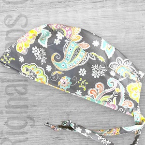 Pastel Paisley on Grey Surgical Scrub Cap, Unisex Scrub Cap, Surgical Caps, Scrub Caps for Women, Scrub Cap for Men, OR Cap