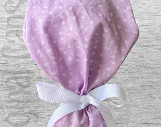 Lavender with Soft White Spots Print Ponytail Scrub Cap for Women, Scrub Hat, Surgical Hat