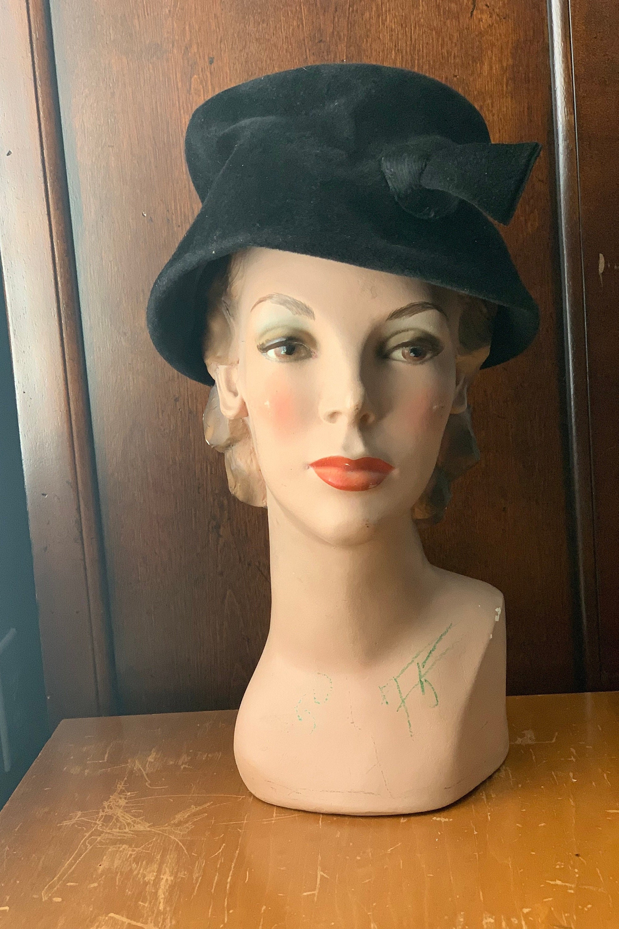 Vintage 1950s, 1960s Black Velvet Bucket Hat Satin Ribbon Gold Tone Snowflake Black Velvet Bucket Hat, Vintage 1960s by Lynne Brook main image 2