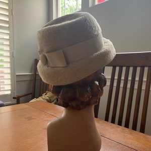 Vintage Betmar fur hat beige fashion hat 1950s 1960s image 6