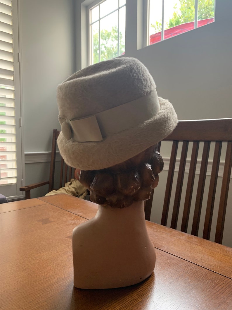 Vintage Betmar fur hat beige fashion hat 1950s 1960s image 6