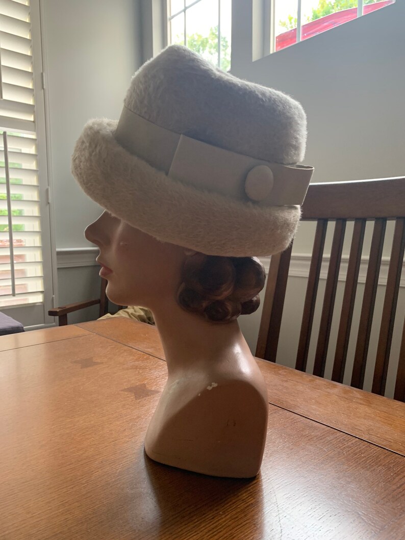 Vintage Betmar fur hat beige fashion hat 1950s 1960s image 2