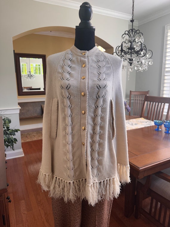 Button front poncho cape ivory vintage Sweater Be… - image 1