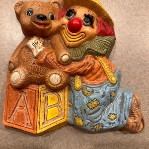Vintage clown and teddy bear plastic wall plaque nursery decor Homco