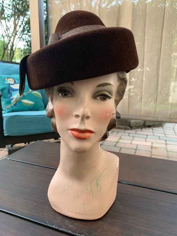 Brown velvet fashion statement hat vintage - image 1