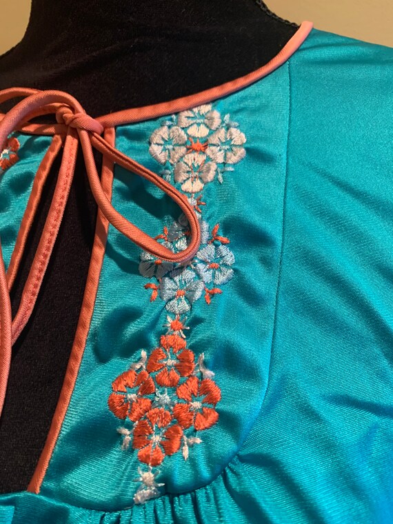 Aqua nylon button front robe nightgown vintage JC… - image 6