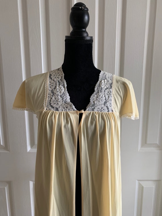 Vintage robe cover up yellow chiffon short sleeve… - image 7