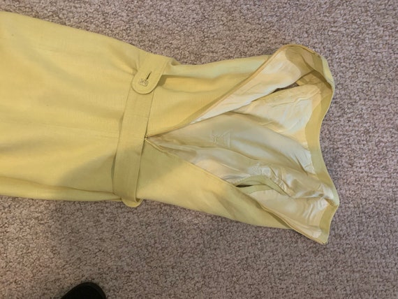 Vintage yellow sheath dress linen 1970s - image 8