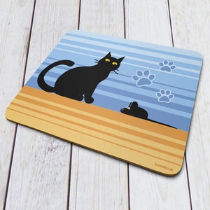 Katzen Mousepad mit schwarzer Katze und Maus Motiv bedruckt | Textil Mauspad mit Gummi-Rückseite | Witziges Geschenk für Katzenliebhaber