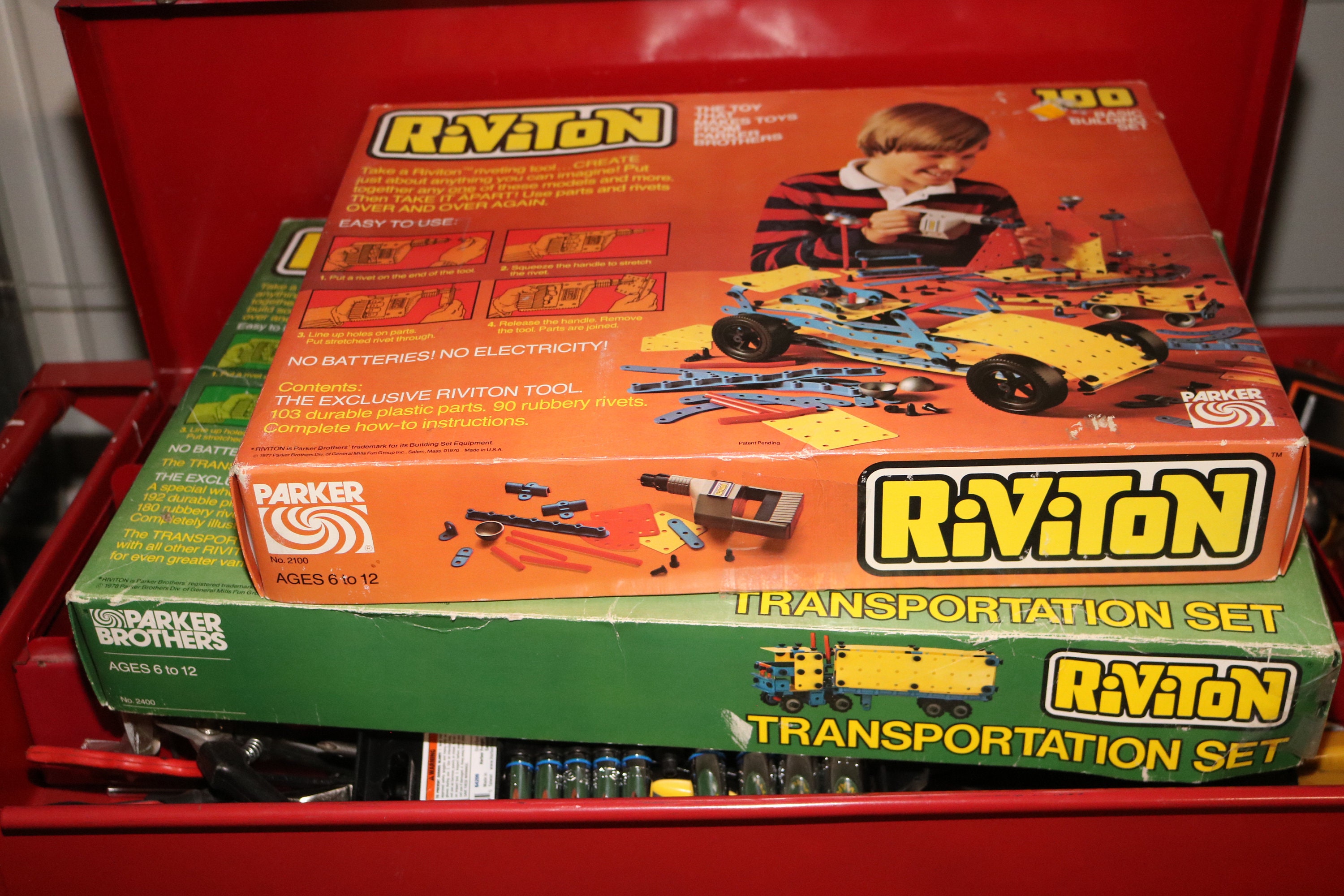 RIVITON Transportation Sets 1970s by Parker Brothers Build Race