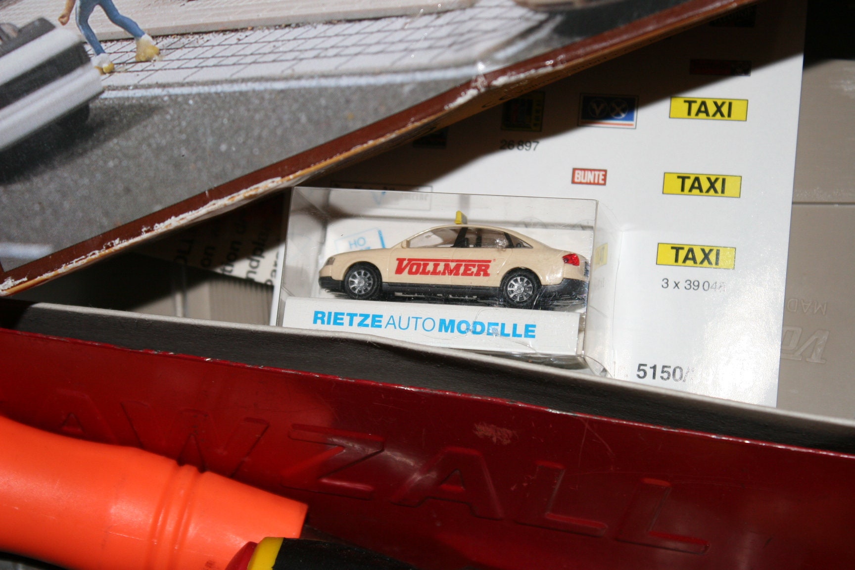 Modellino HO Meccanica Di Registrazione Auto 1:87 - Earnest Trains - Grigio