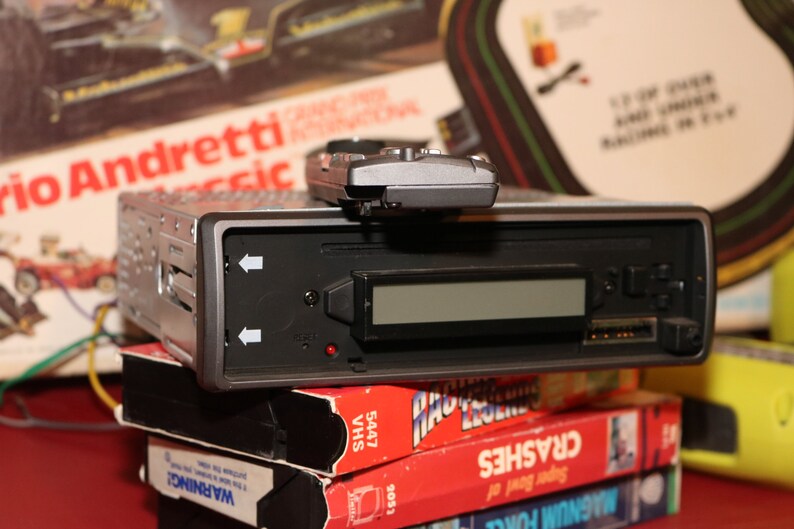 JENSEN CD Player From 1999 Faceoff Vintage 1990s Car Audio Stereo