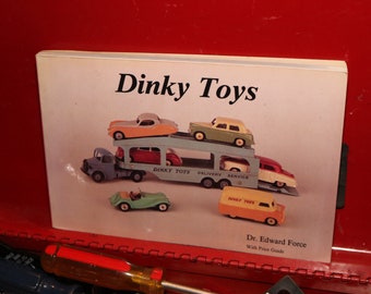 DINKY TOYS Vintage Diecast Metal Toy Car Guide Auto Transporter Store Display Unit Atlantic Flying Boat Fry&#39;s Chocolate Van Marsh&#39;s Sausages