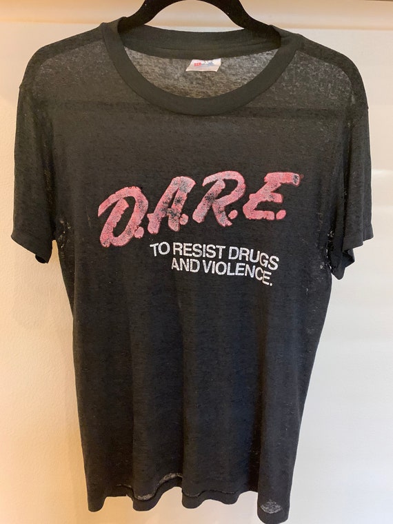 VINTAGE DARE T-SHIRT